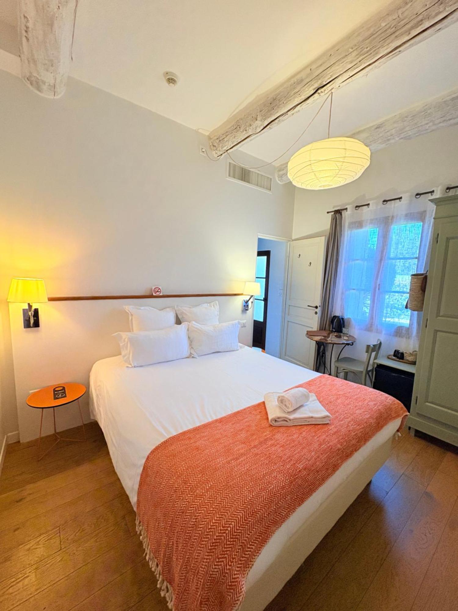 Domaine Gaogaia Hotel Aix-en-Provence Bagian luar foto